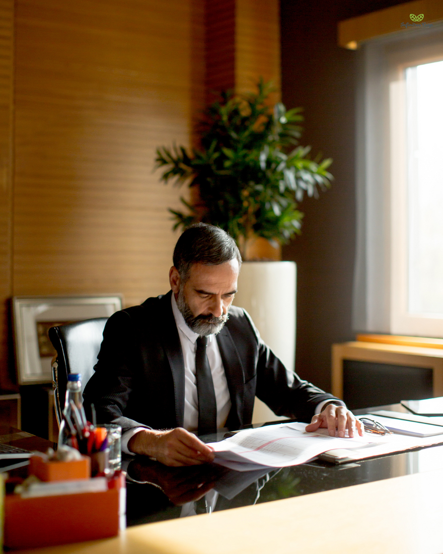 Desk Job? Here’s a 60-Second Joint Reset You Can Do Without Leaving Your Chair